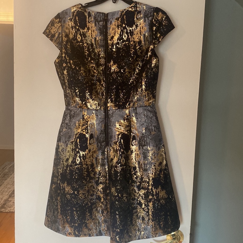 Mini dress - Picture 2 of 2